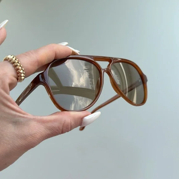 Brown Aviator Sunglasses - Picture 9 of 9